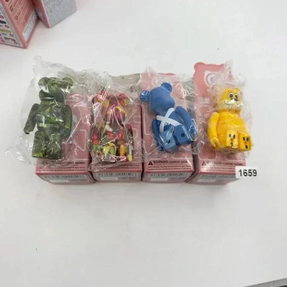 NEW Set Of 4 Bearbrick Series 45 Blind Box by Medicom Toy - Picture 2 of 7